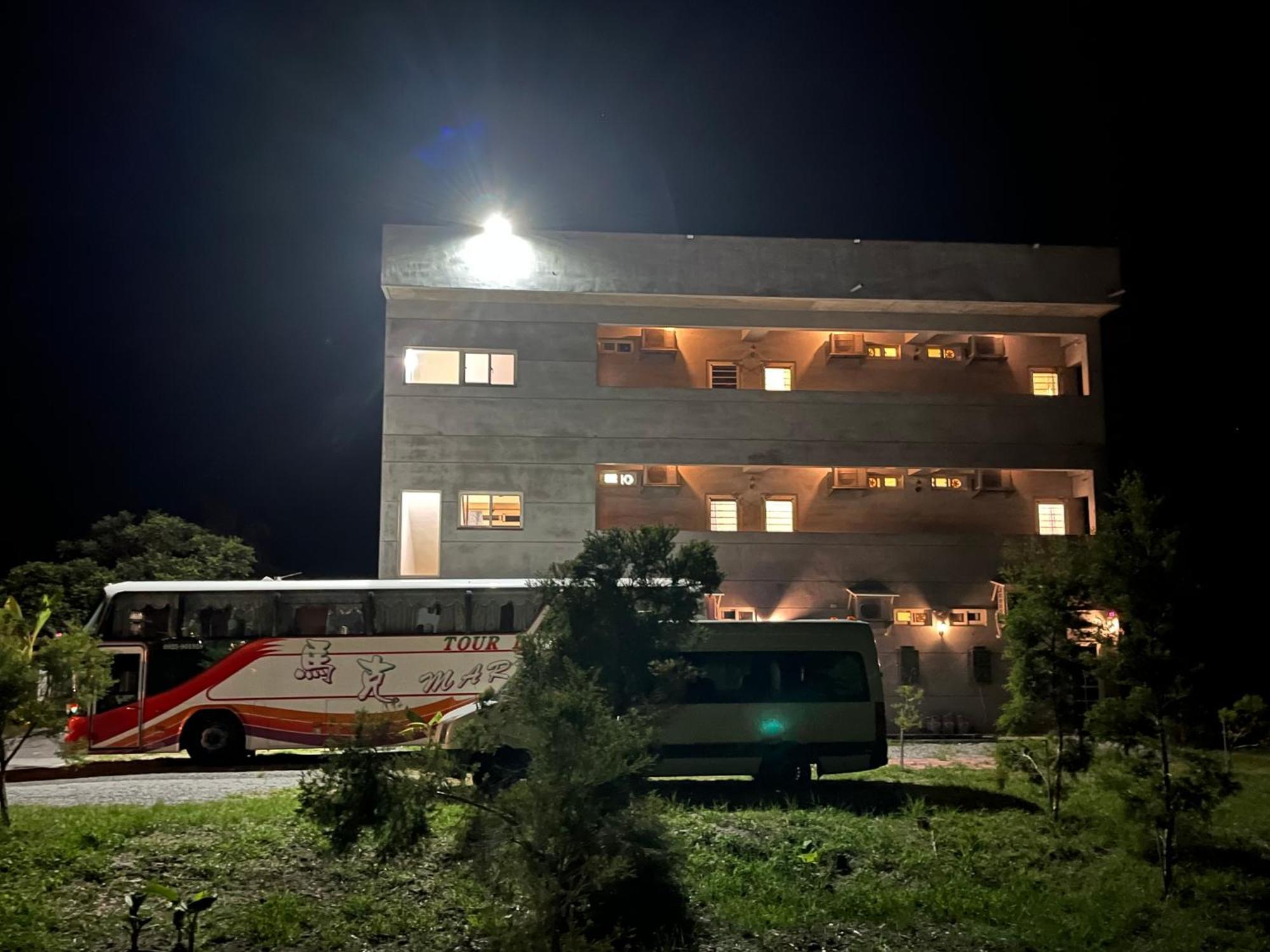 春夏秋冬海景民宿ocean View Motel Чънгун Екстериор снимка